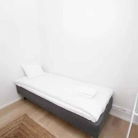 And Spacious For 3 With Sauna Apartment *